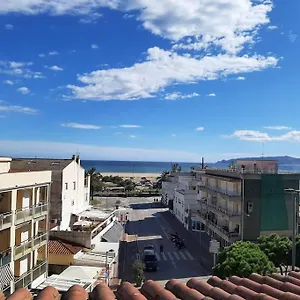 Victoria, 300 M De La Playa Y De Parking Publico En La Playa,100 M Centro Appartement